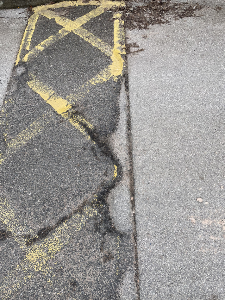 Yellow Thermoplastic marking speed ramp Kingsway Hospital Derby 2